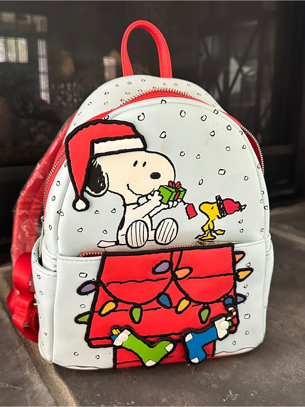 Loungefly Peanuts Gift Giving Snoopy & Woodstock Mini-Backpack BNWT